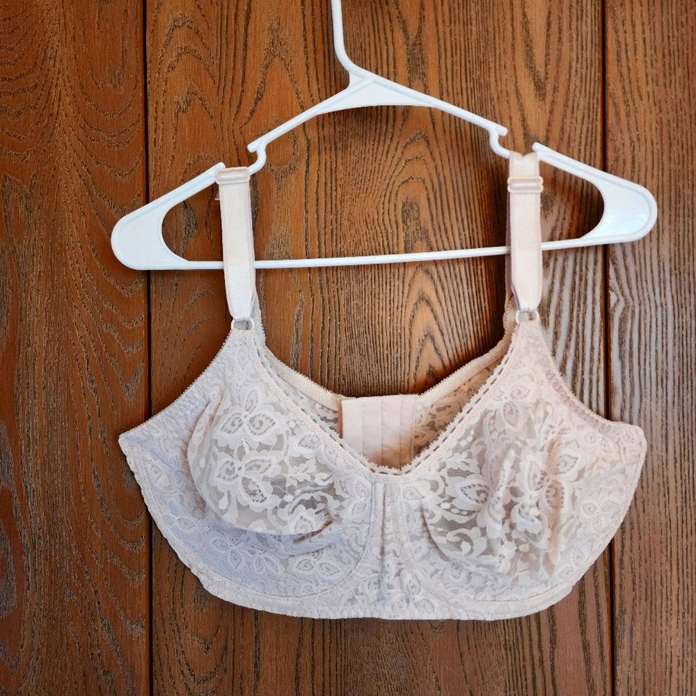 Bali Underwire Lace Bra Size 38 DD